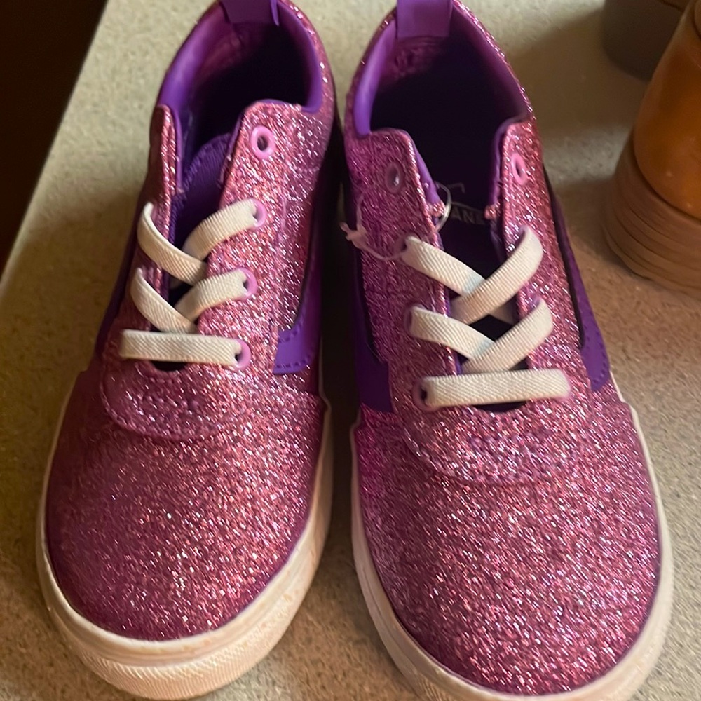 Little girls size 10 vans purple sparkles very very cute
